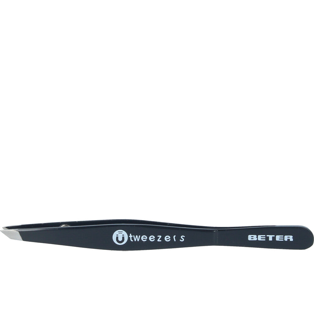 Magnetic tweezers oblique tip