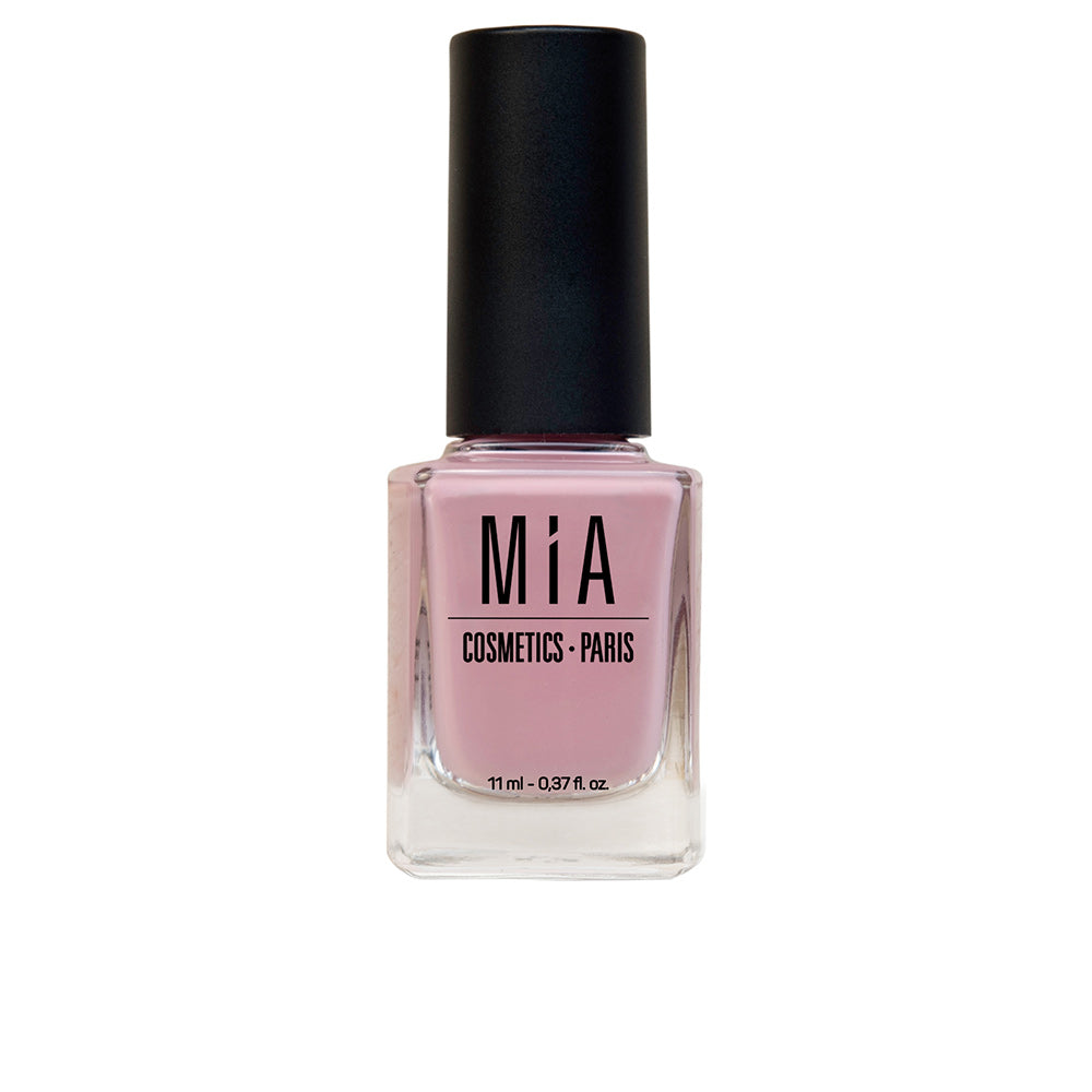 NAIL POLISH