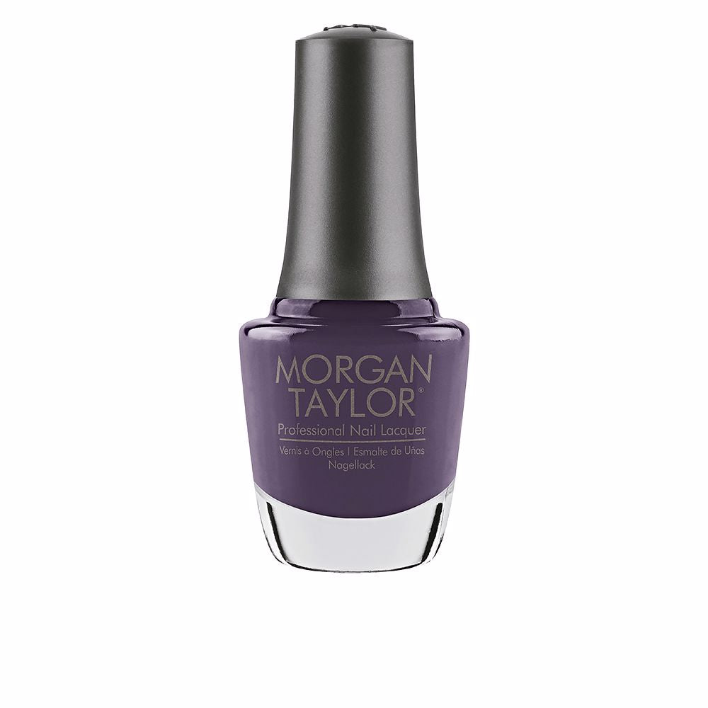 PROFESSIONAL NAIL POLISH