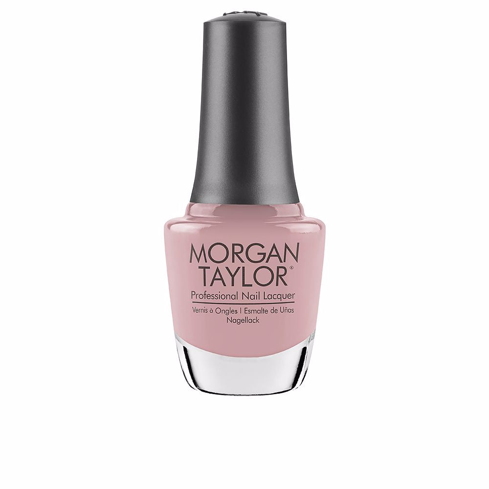 PROFESSIONAL NAIL POLISH