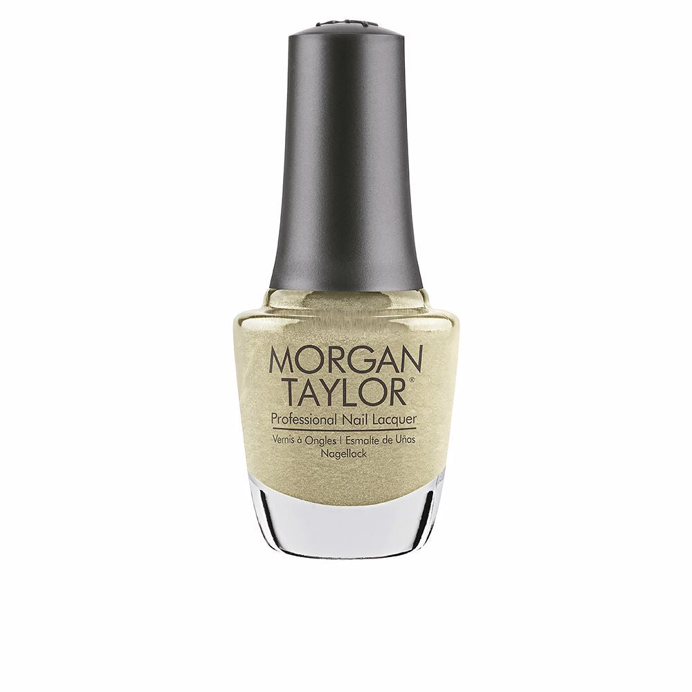 PROFESSIONAL NAIL POLISH