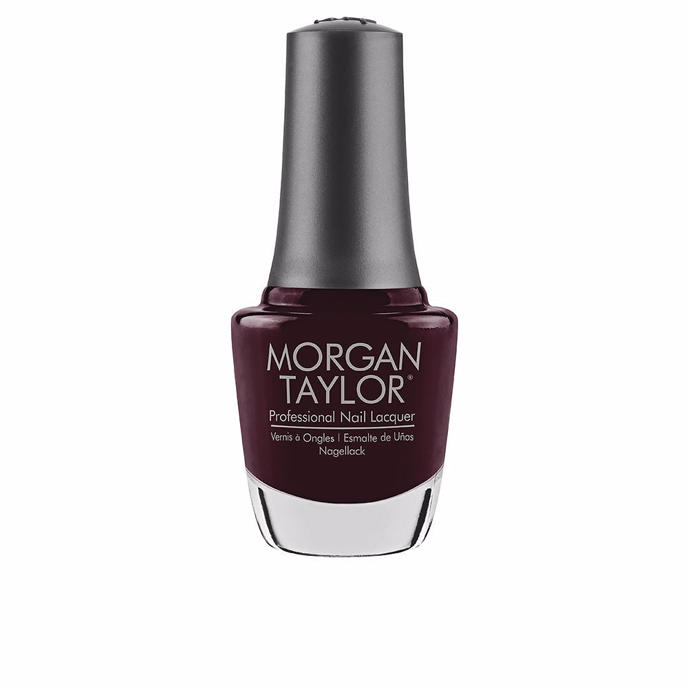 PROFESSIONAL NAIL POLISH