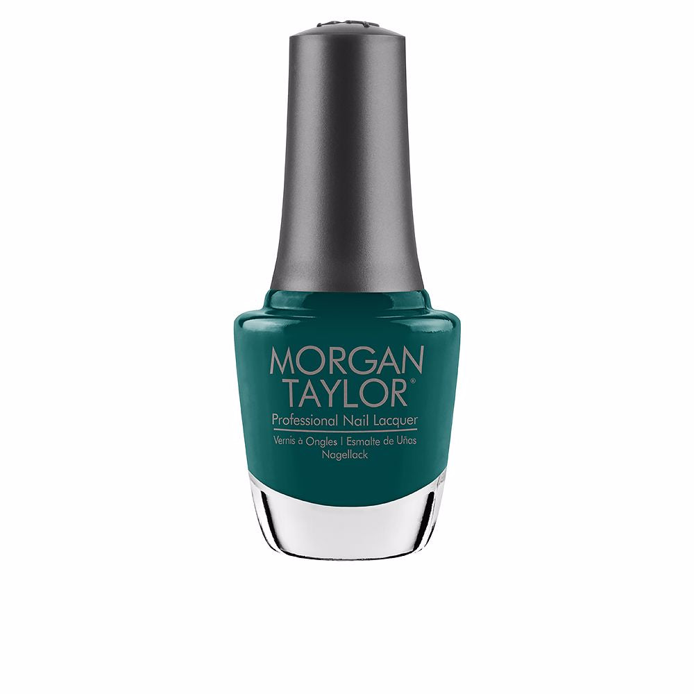PROFESSIONAL NAIL POLISH