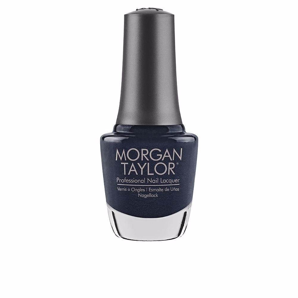 PROFESSIONAL NAIL POLISH