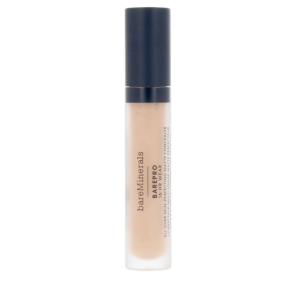 Corrector mate perfeccionador para todo tipo de piel BAREPRO 16HR WEAR