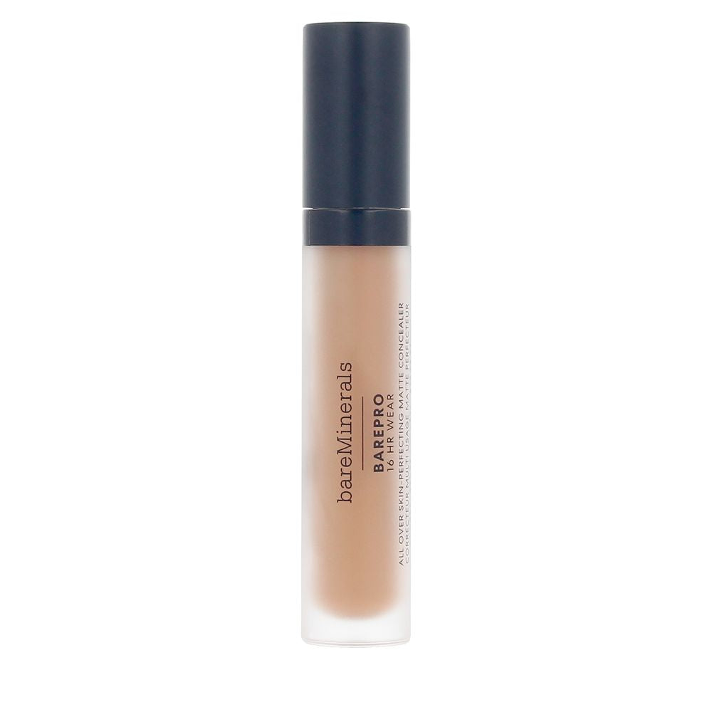 Corrector mate perfeccionador para todo tipo de piel BAREPRO 16HR WEAR