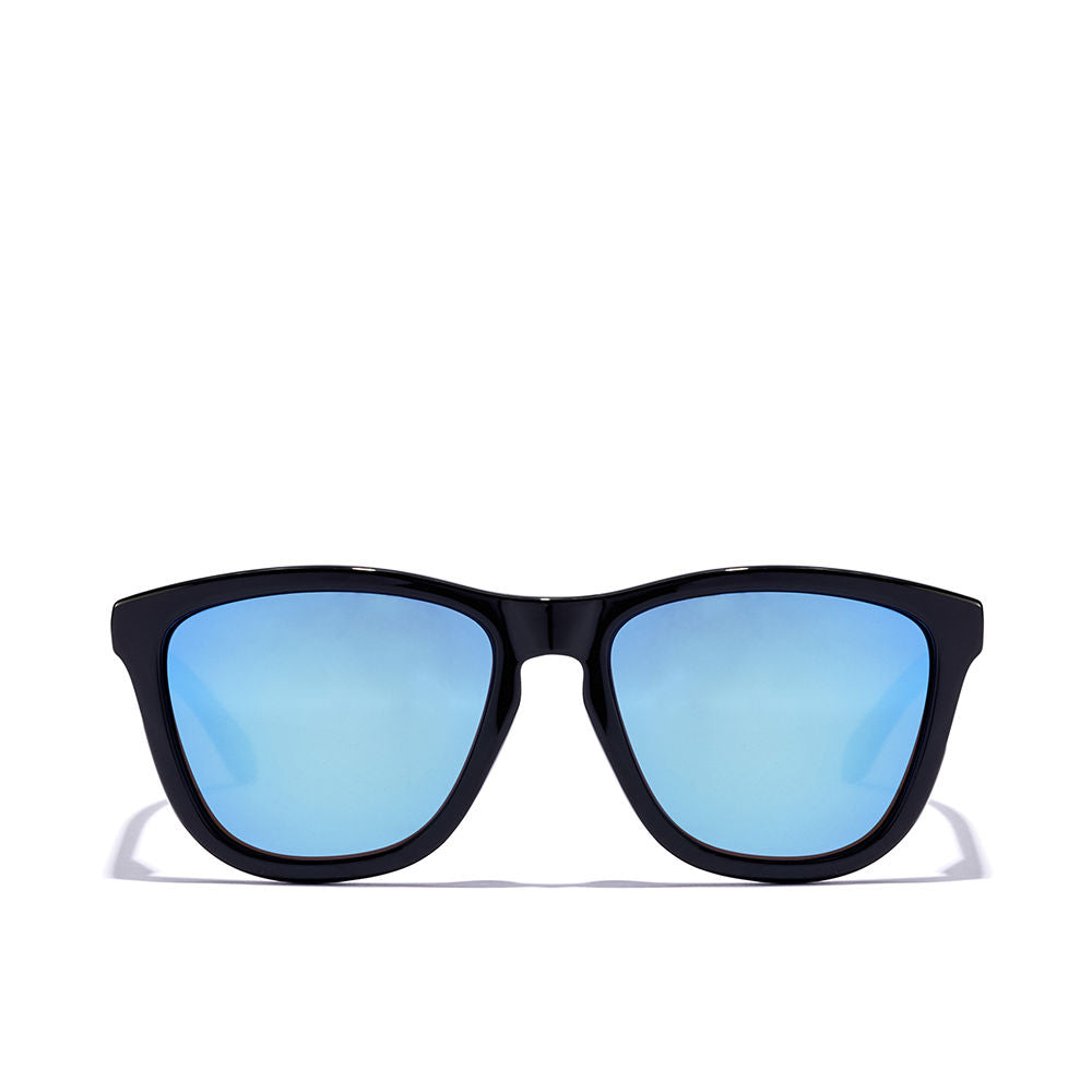 ONE COLT polarized