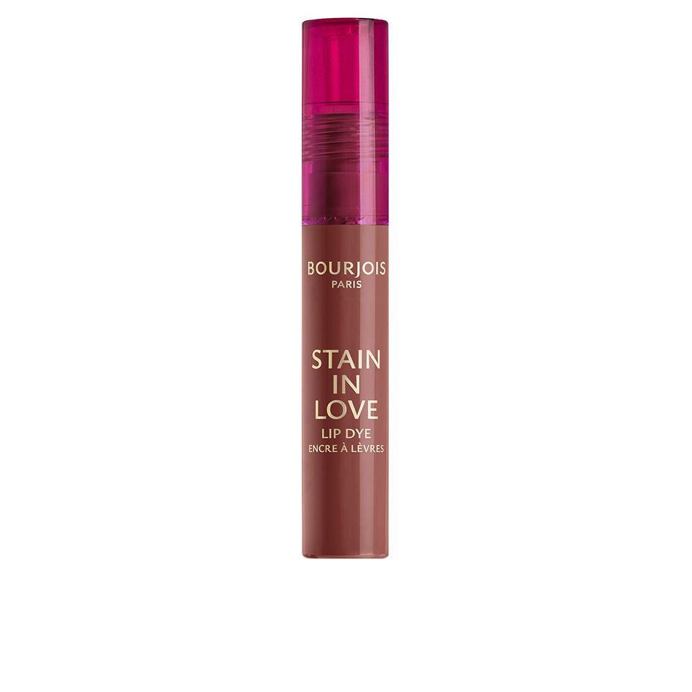 STAIN IN LOVE