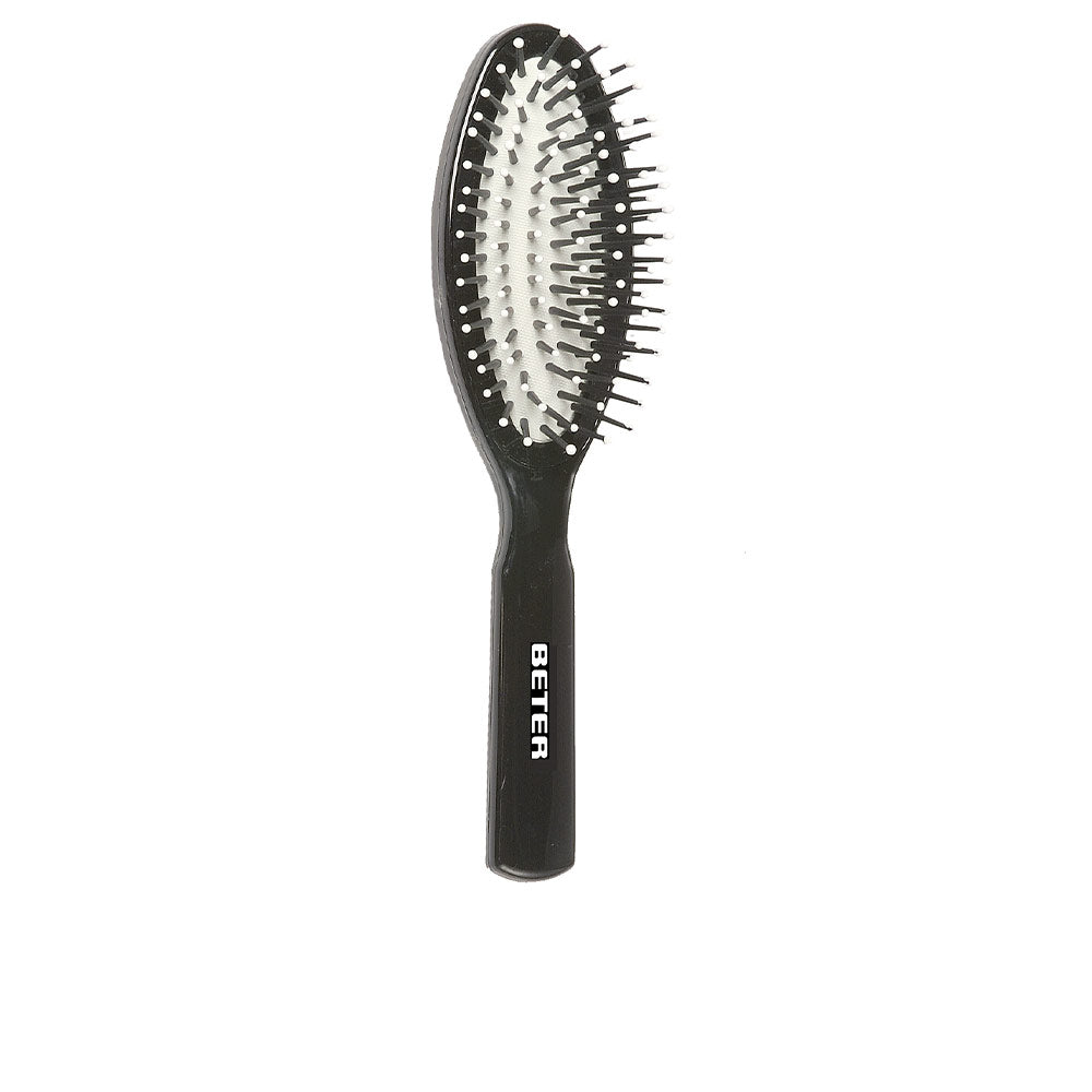 Pneumatic oval brush with nylon spikes